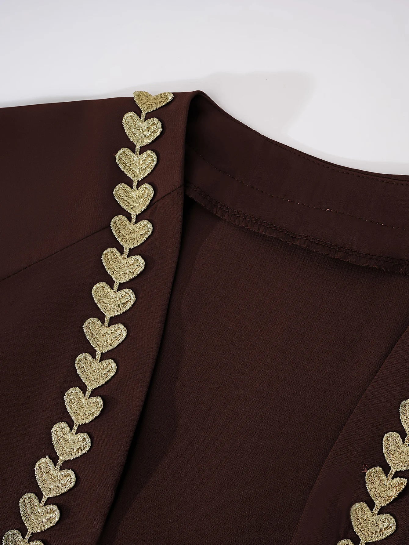 Elegant Open Abaya with Gold Trim – Modest Luxury Wear for Women