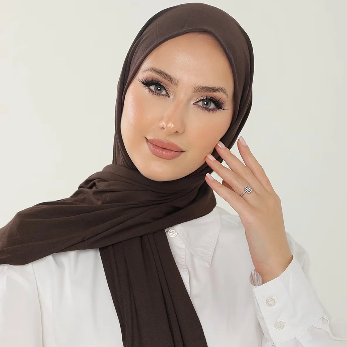 Luxury Hijab – Soft Breathable Everyday Scarf