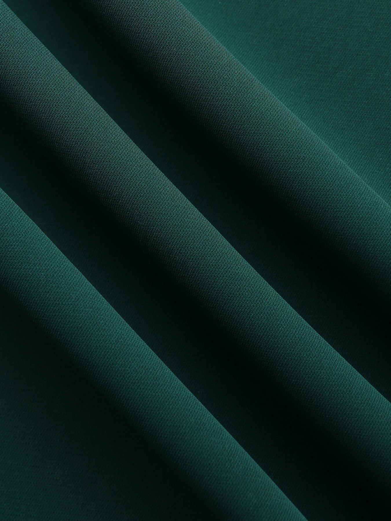 Moroccan Embroidered Men’s Thobe – Modest Islamic Wear